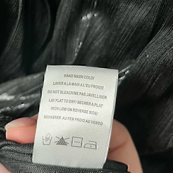 GENTLE FAWN | LORETTA black shimmer pleated mini dress open back - size  6 - Picture 8 of 9